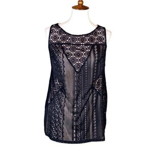 Pea in the Pod black crochet lace tank over nude underlay Size Medium